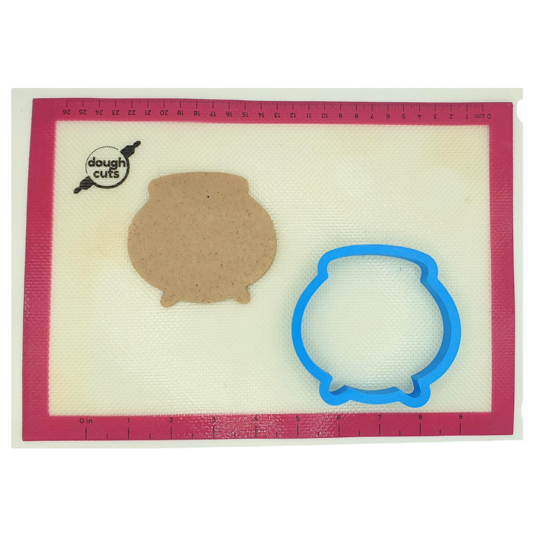 Cauldron 9cm Cookie Cutter
